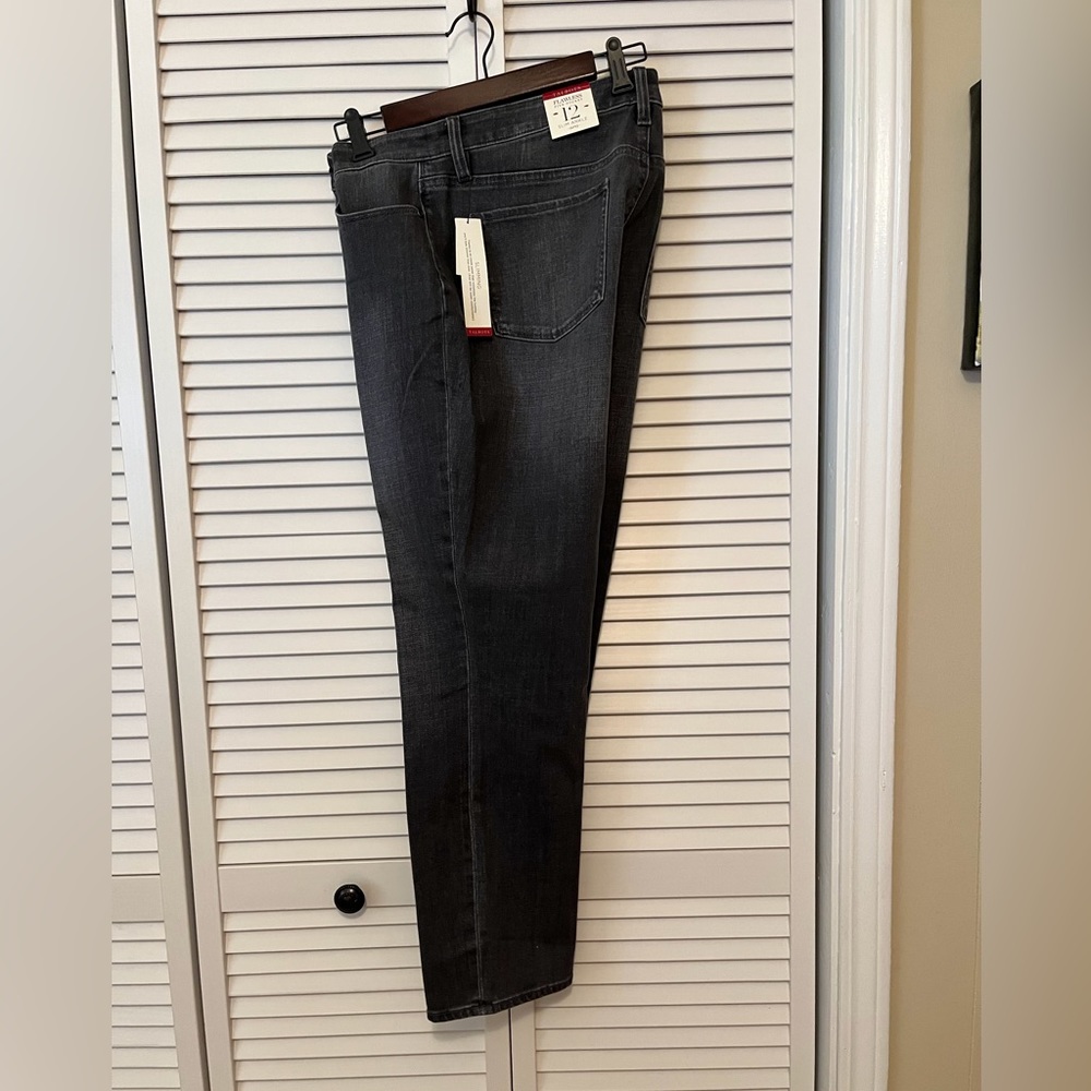 Talbots flawless CURVY slim ankle jeans.  NWT. Size 12